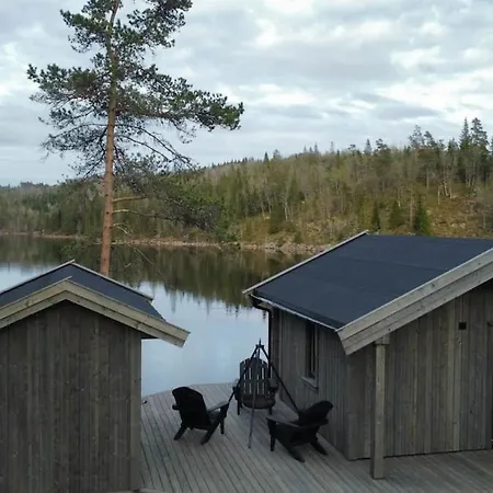Feriehus Unique Waterfront With Stunning Views