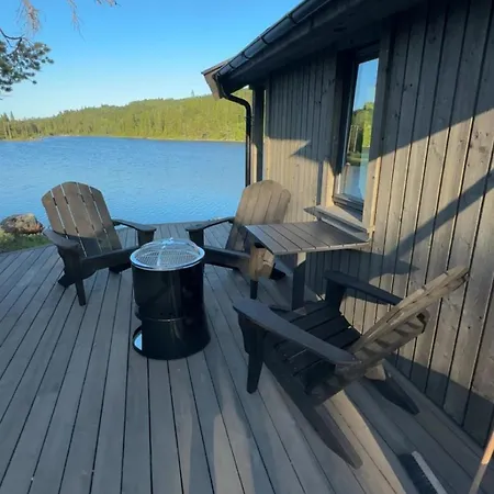 Feriehus Unique Waterfront With Stunning Views *